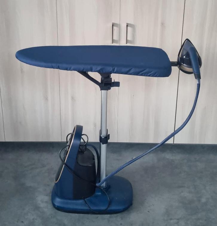 Philips strijksysteem wardrobe care 8500 series, Elektronische apparatuur, Strijkijzers en Strijkplanken, Zo goed als nieuw, Ophalen