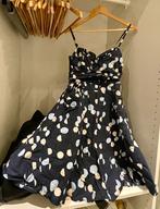 Luchtige en speelse zomerjurk, H&M, Overige kleuren, Zo goed als nieuw, Knielengte