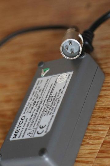 batterijlader 26V beschikbaar voor biedingen