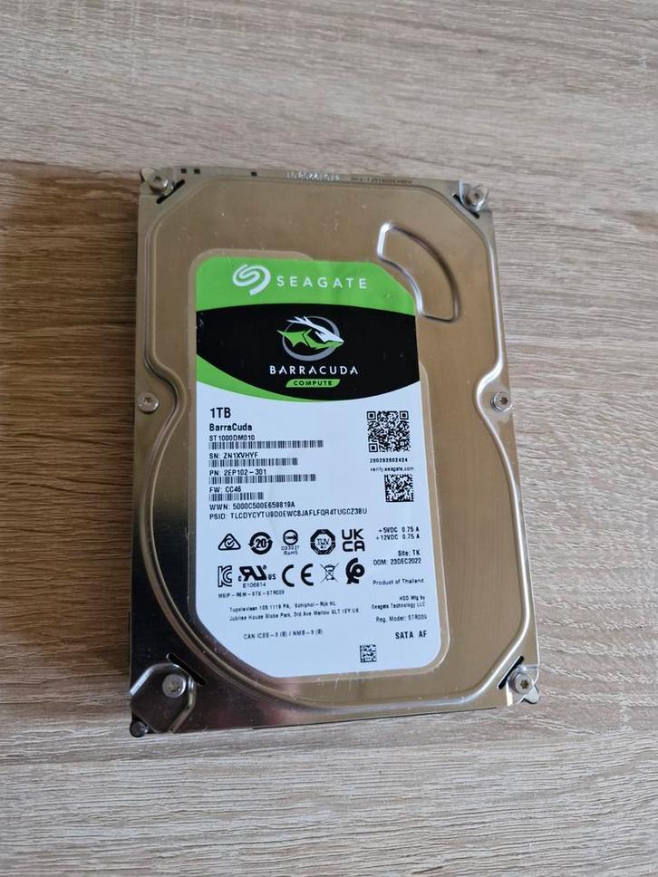 Seagate Barracuda 1TB HDD – 3.5” SATA – 7200 RPM, Computers en Software, Harde schijven, Zo goed als nieuw, Desktop, Intern, HDD