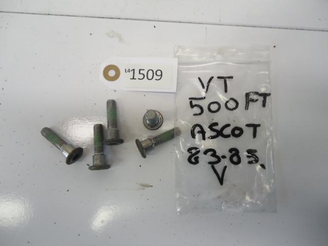 VT500FT 1983 - 1985 Honda Bout Bout remschijf D1-33670, Motoren, Onderdelen | Honda