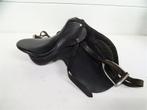 A5528 Dressur Zadel - 17,5 Inch, Dieren en Toebehoren, Paarden, M