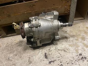 TUSSENBAK 4X4 Audi Q3 (8UB / 8UG) (0AV409053AE) beschikbaar voor biedingen
