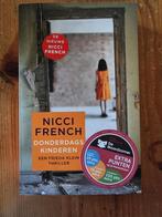 Nicci French - Donderdagskinderen, Livres, Thrillers, Comme neuf, Enlèvement ou Envoi