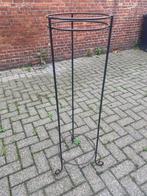 Metalen staander, Ophalen, Gebruikt, Metaal