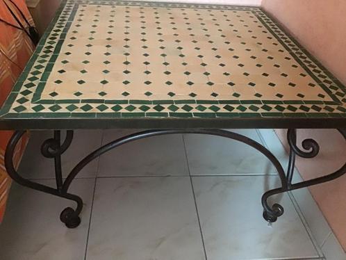 Magnifique table salon peut servi déménagement, Maison & Meubles, Tables | Tables de salon, Comme neuf, Moins de 50 cm, 50 à 100 cm