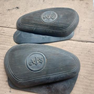 Benzinetank rubbers AJS + bevestiging