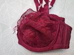 Merk Hunkemoller: beugel BH (zie foto's), Kleding | Dames, Ondergoed en Lingerie, Hunkemöller, Ophalen of Verzenden, Rood, BH