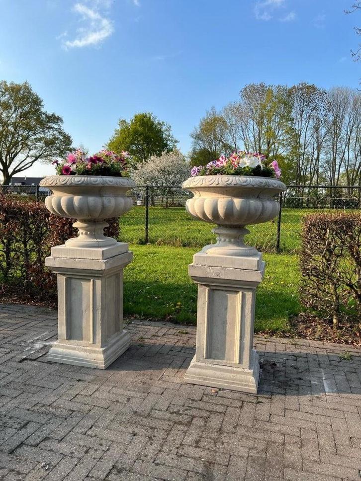 Betonnen sokkels en bloempotten in diverse maten Nederland, Tuin en Terras, Tuinvazen, Nieuw, Ophalen