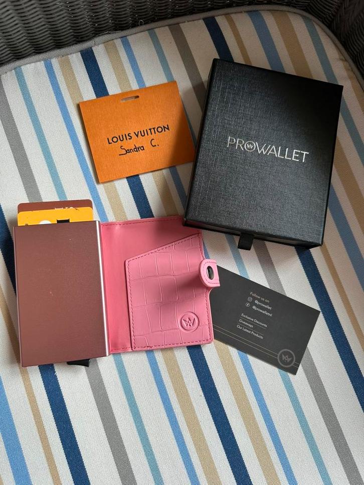 Kaarthouder in croco - roze, Handtassen en Accessoires, Portemonnees, Nieuw, Roze, Verzenden