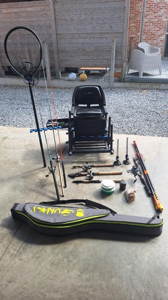 Groot vispakket hengels + molens + zitkist + toebehoren, Watersport en Boten, Hengelsport | Algemeen, Gebruikt, Overige typen