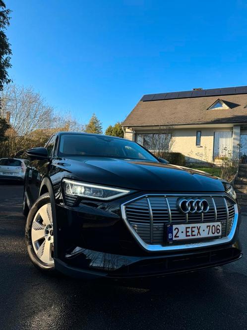 Audi en elektrische kofferbak, Computers en Software, Apple Desktops, Zo goed als nieuw, Ophalen