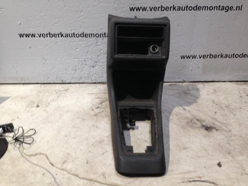 MIDDENCONSOLE Volkswagen Golf II (19E) (01-1983/12-1992), Auto-onderdelen, Interieur en Bekleding, Volkswagen, Gebruikt
