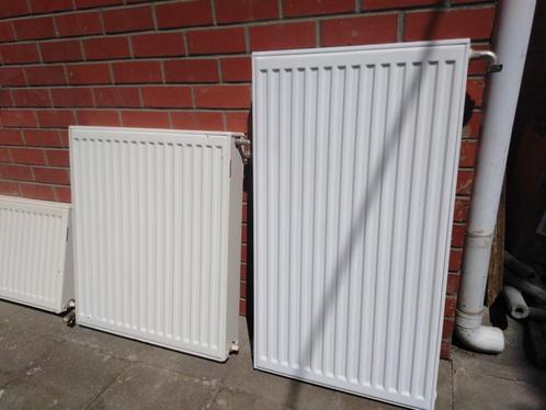 Radiateurs, Bricolage & Construction, Chauffage & Radiateurs, Utilisé, Radiateur, 80 cm ou plus, Moins de 60 cm, Enlèvement