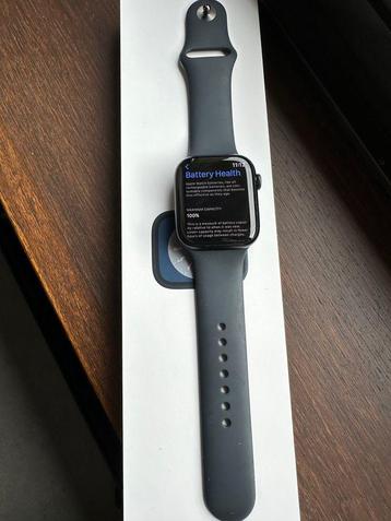 APPLE WATCH S8 CELLULAR 45 MM MIDN beschikbaar voor biedingen