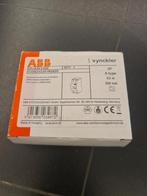 Differentieelschakelaar 0.3 mA, Doe-het-zelf en Bouw, Ophalen of Verzenden, Zo goed als nieuw