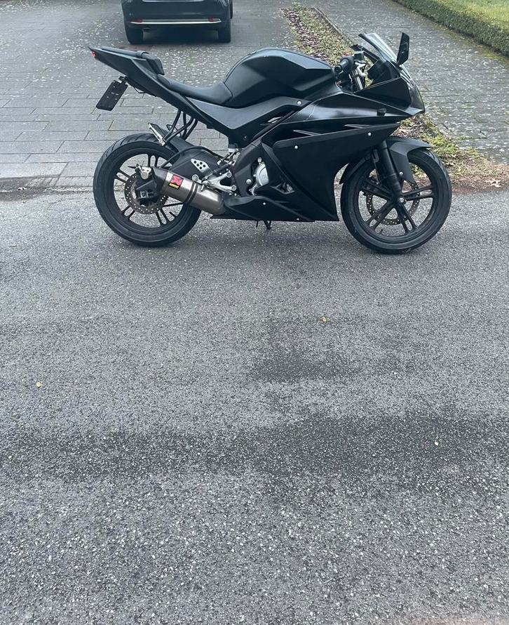 Yamaha yzf r125, Motoren, Motoren | Yamaha, Particulier, Sport, 11 kW of minder, 1 cilinder, Minimaal motorrijbewijs A1, Sportuitlaat