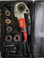 draadsnijmachine 3xgebruikt weg wegens stopzetting bijberoep, Doe-het-zelf en Bouw, Gereedschap | Handgereedschap, Ophalen, Zo goed als nieuw