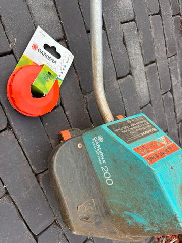 Gardena Turbotrimmer 200 met nieuwe extra draad beschikbaar voor biedingen