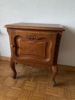 Antiek eiken nachtkastje, Ophalen