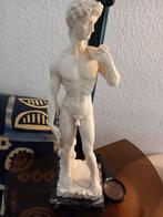 Statue du roi David, Ophalen, Zo goed als nieuw, Mens