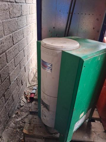 HOPPECKE Trac basic 36V/65A acculader beschikbaar voor biedingen