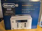 Delonghi Magnifica S + Détartrant Delonghi, Machine à espresso, Café en grains, 2 à 4 tasses, Comme neuf