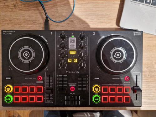Pioneer ddj 200 + jbl charge 4 + pioneer koptelefoon, Muziek en Instrumenten, Dj-sets en Draaitafels, Zo goed als nieuw, Dj-set