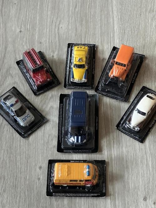 Om in beslag te nemen! Verzameling van 7 nieuwe 1/43 „RUSSIA, Hobby en Vrije tijd, Modelauto's | 1:43, Nieuw, Auto, Overige merken
