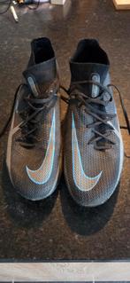 Voetbalschoenen maat 44, Ophalen