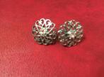 Vintage oorbellen bloem met steentje, Handtassen en Accessoires, Oorbellen, Met kristal, Overige materialen, Ophalen of Verzenden
