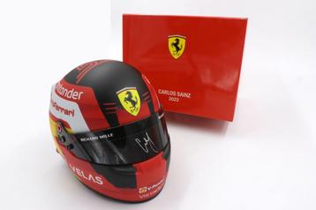 Helm F1 Casque Sainz 2022 signé 1/2 (Ferrari)