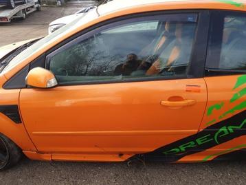 Portier 2Deurs links van een Ford Focus (73) beschikbaar voor biedingen