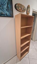 **boeken kasten 2 stuks GRATIS**, Huis en Inrichting, Ophalen, Zo goed als nieuw, Met plank(en)