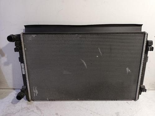 RADIATEUR Volkswagen Golf VII Variant (AUVV) (5Q0121251ER), Auto-onderdelen, Airco en Verwarming, Volkswagen, Gebruikt