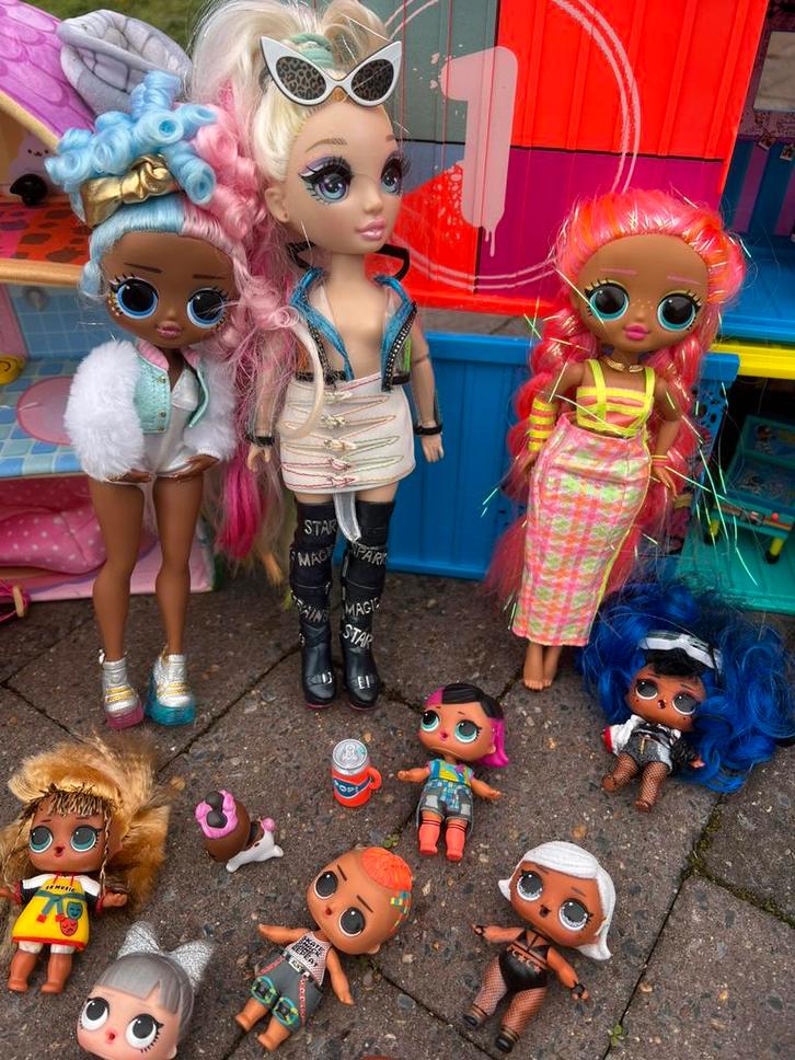 LOL Surprise speelset + poppen + accessoires, Kinderen en Baby's, Speelgoed | Poppen, Zo goed als nieuw, Overige typen, Ophalen
