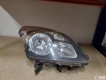 Renault Koleos 2008 - 2014 koplamp rechts zwart binnenwerk beschikbaar voor biedingen