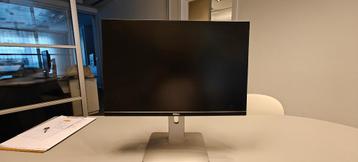 Dell UltraSharp U2415 24,1" Monitor (2 beschikbaar) beschikbaar voor biedingen