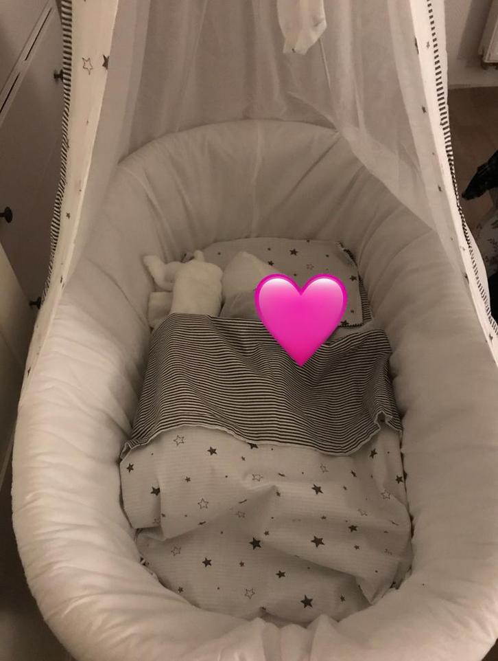 Berceau en osier à roulettes, Enfants & Bébés, Berceaux & Lits, Comme neuf, Berceau, Enlèvement