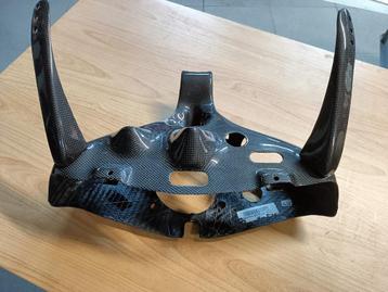 CARBON KOPLAMPHUIS DUCATI748 916 996 998 NIEUW beschikbaar voor biedingen