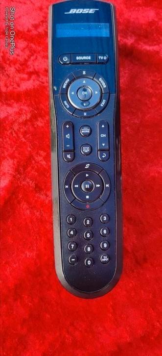 Bose V 35  afstandsbediening  beschikbaar voor biedingen