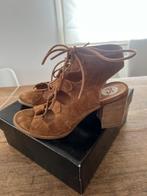 bruine speciale cognac suede sandalen PS maat 38, Bruin, Zo goed als nieuw, Sandalen of Muiltjes, Ophalen of Verzenden
