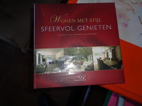 boek " sfeervol genieten", Boeken, Hobby en Vrije tijd, Nieuw, Ophalen of Verzenden