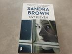 Boek Overleven, Enlèvement ou Envoi, Comme neuf, Sandra Brown