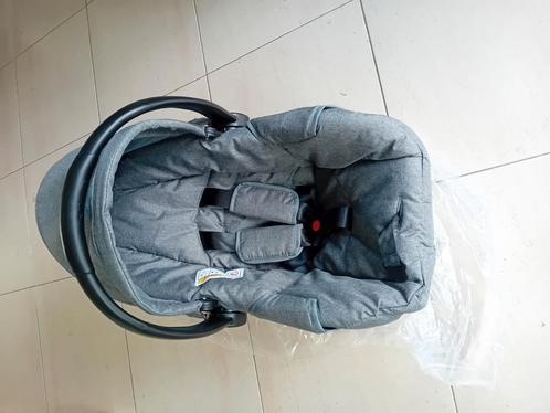 BABYSTOELTJE nieuw niet gebruikt nog in verpaking Het veilig, Kinderen en Baby's, Wipstoeltjes, Zo goed als nieuw, Ophalen of Verzenden