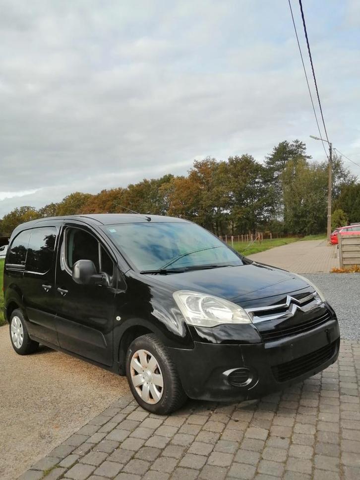 Berlingo 1560hdi diesel, Auto's, Citroën, Particulier, Berlingo, Schuifdeur, Trekhaak, Diesel, Euro 4, Handgeschakeld, Onderhoudsboekje