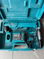 Makita haakse schroef/boor-machine, Doe-het-zelf en Bouw, Gereedschap | Boormachines, Ophalen, Gebruikt, Boor- en Schroefmachine