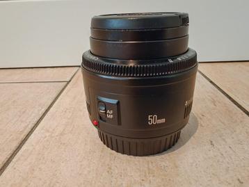 Mooie Canon EF 50mm F/1.8 II lens te koop beschikbaar voor biedingen