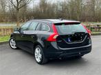 Volvo V60 1.6 D2 / 144.108km / 2013, Auto's, Voorwielaandrijving, Euro 5, Zwart, 4 cilinders