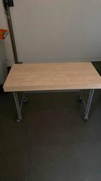 Presentatie tafel verrijdbaar. Onderstel van wanzl, Ophalen
